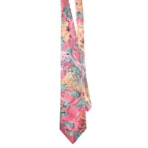 Wembley Tropical Floral Silk Blend Necktie Men's‎